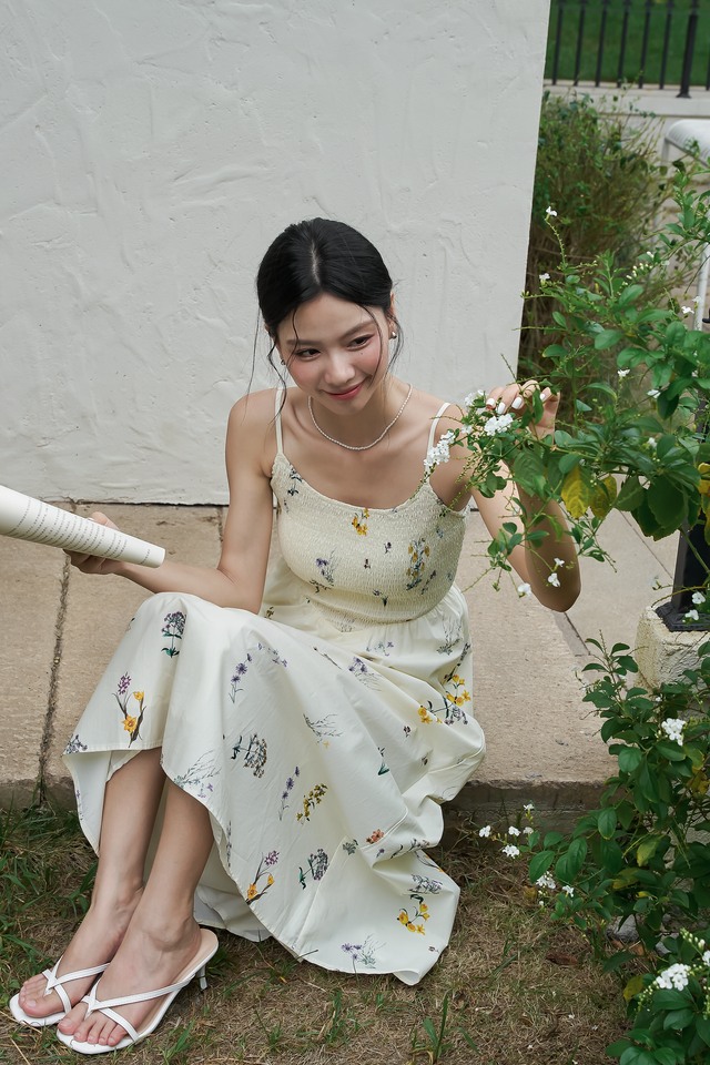 JULIAN SMOKED DRESS (FLORAL)