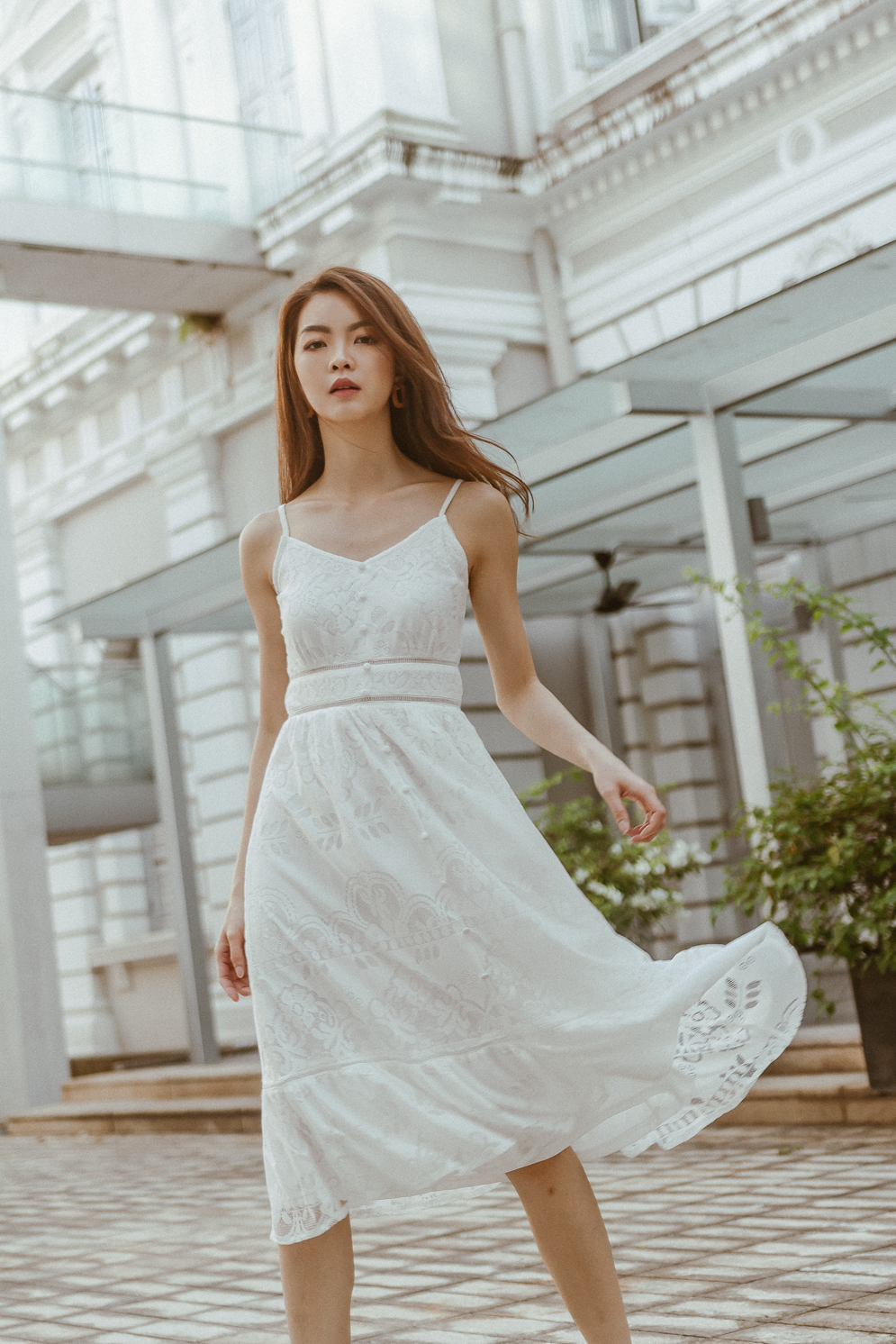 WINSTON LACE PANEL MIDI DRESS (WHITE) | Danity Roses