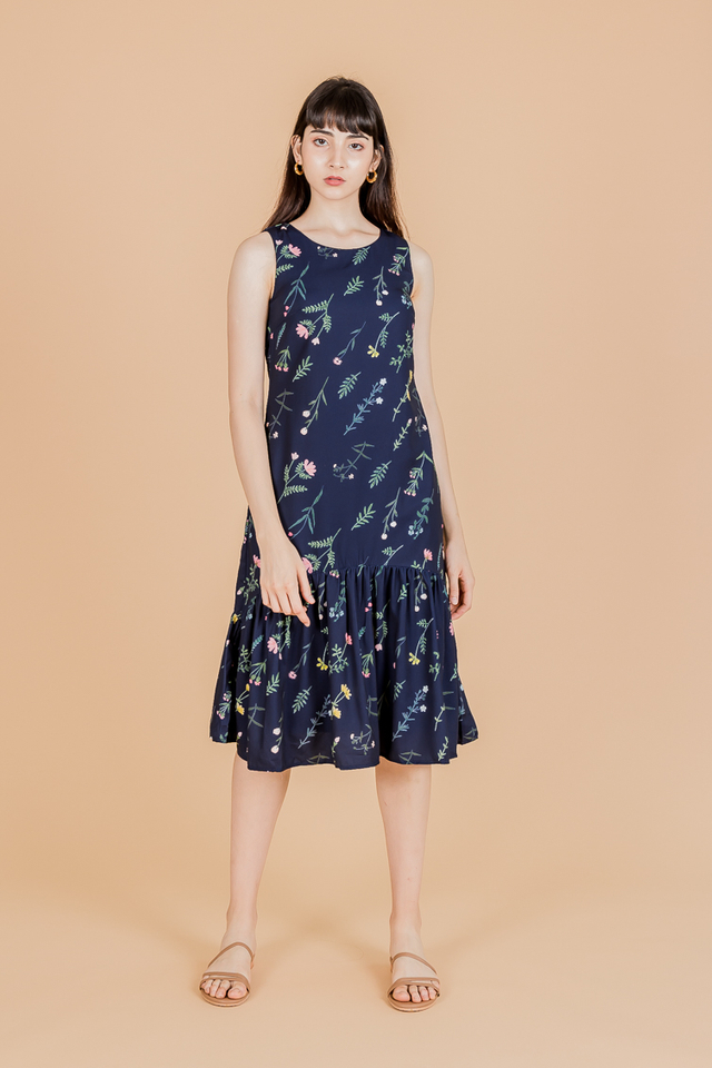 FOLIAGE FLORAL BELTED MIDI DRESS (NAVY)