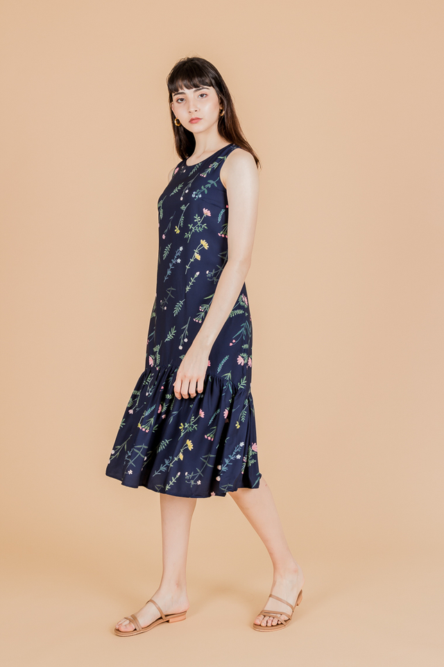 FOLIAGE FLORAL BELTED MIDI DRESS (NAVY)